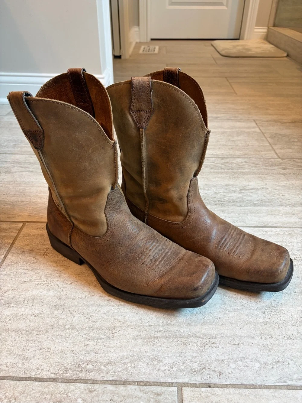 Ariat Men’s Rambler Western Boots - Square Toe, Size 11.5EE, Brown, 10002317